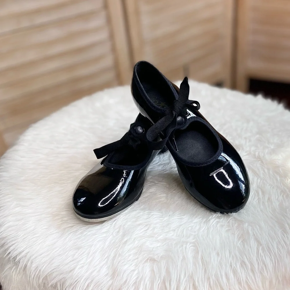•So Danca•black patent tap shoes